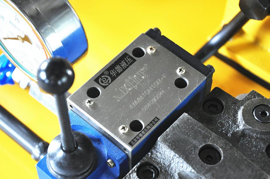 本田汽油機，野外作業機動泵液壓站